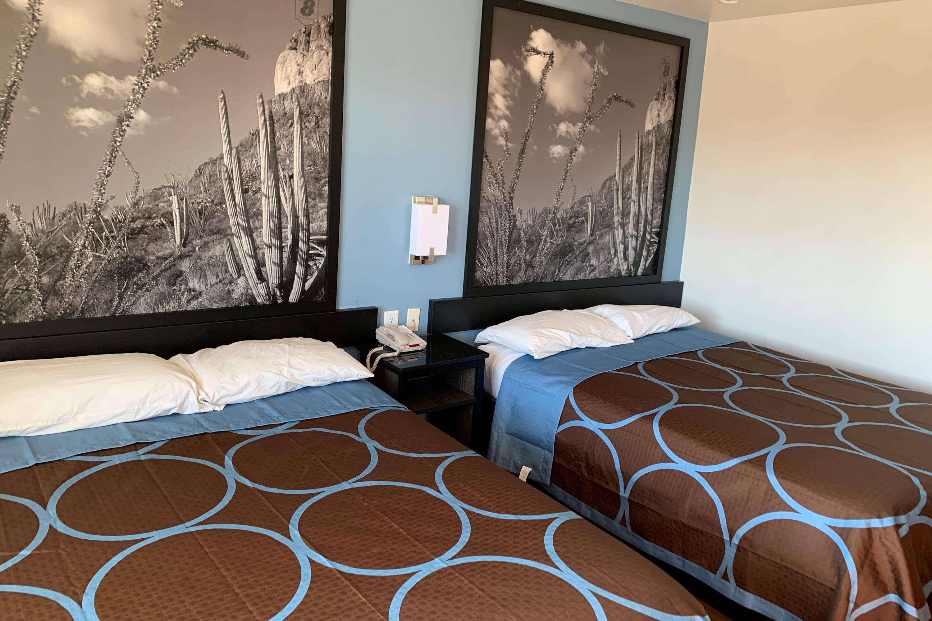 Super 8 By Wyndham Phoenix West Buitenkant foto